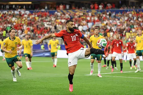 رئيس بشكتاش يعلن: مفاوضاتنا مستمرة مع محمد صلاح